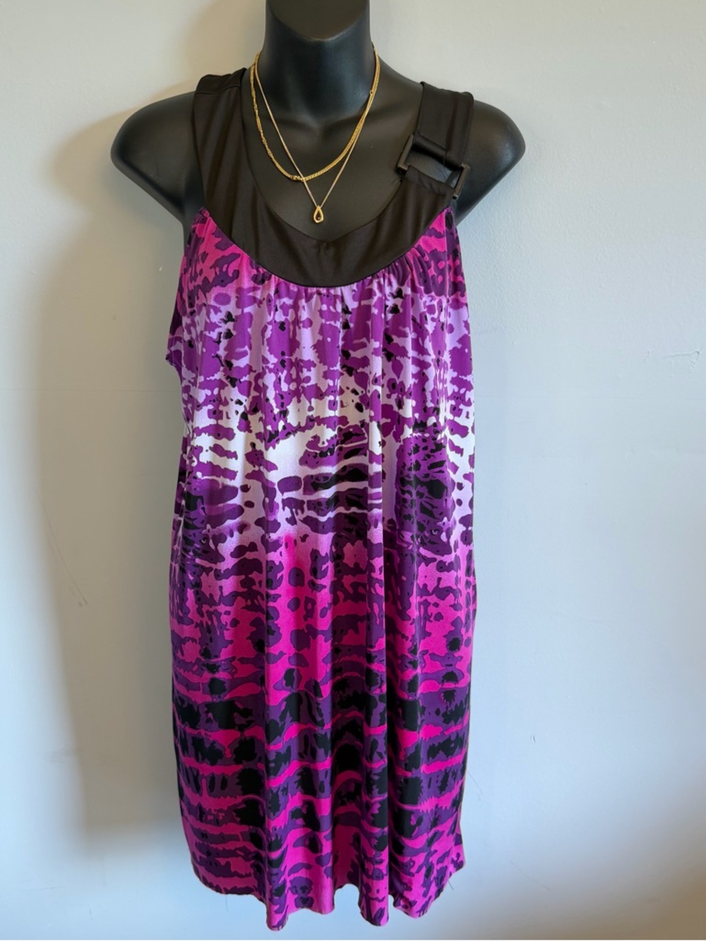 Black & Magenta Printed Sleeveless Women’s Dress